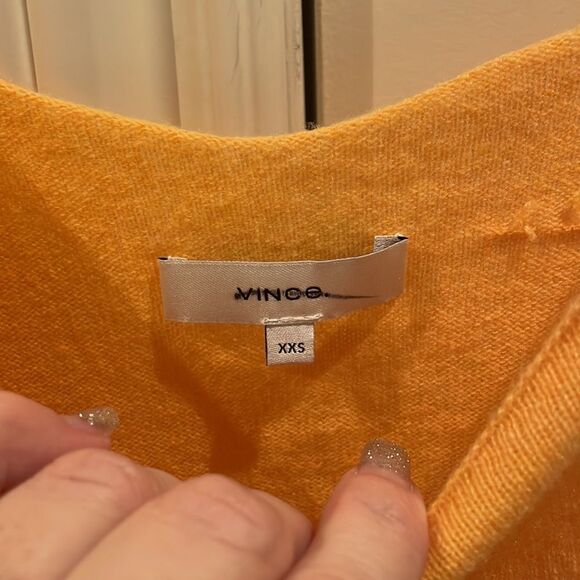 🎀 Vince 100% cashmere orange lightweight knit tank top xxs - Picture 8 of 12